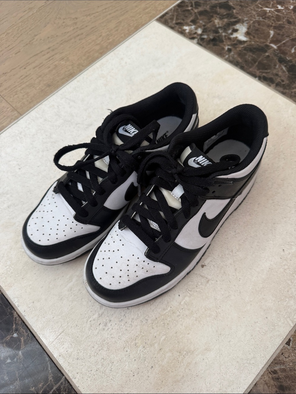 Nike pandas